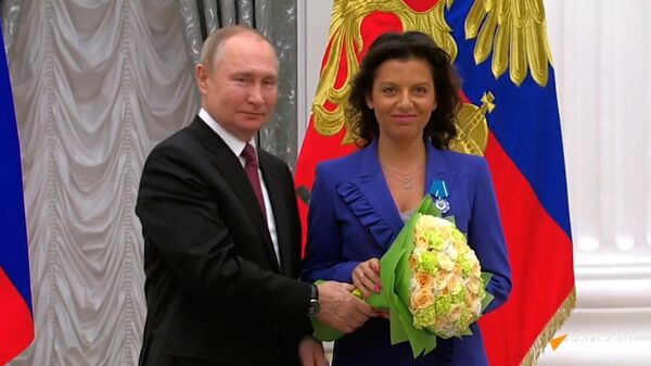 ՌԴ նախագահը Մարգարիտա Սիմոնյանին պարգևատրել է Պատվո շքանշանով - Sputnik Արմենիա