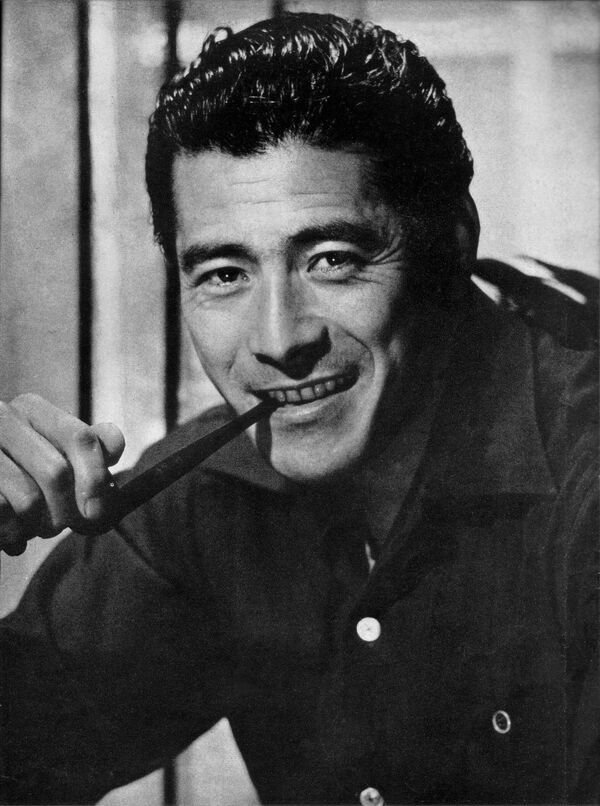 Японский актер Тосиро Мифунэ, 1954 год. - Sputnik Армения