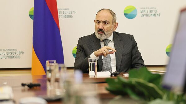 Премьер-министр Никол Пашинян посетил министерство окружающей среды (3 января 2023). Еревaн - Sputnik Армения