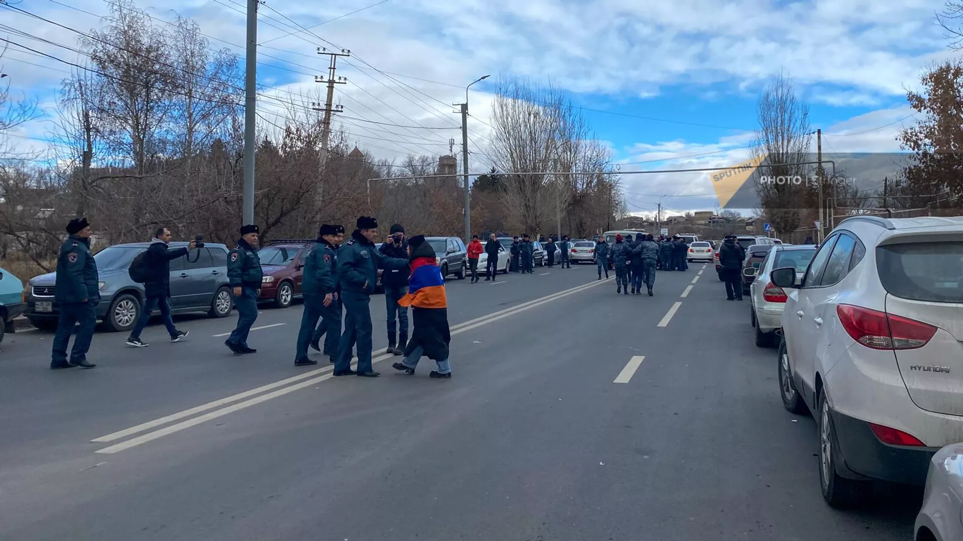 Полиция задерживает участников антироссийской акции (8 января 2023). Гюмри