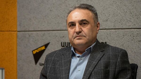 Политолог Армен Багдасарян в гостях радио Sputnik - Sputnik Армения