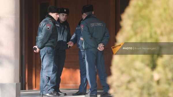 Полицейские в Ереване - Sputnik Армения