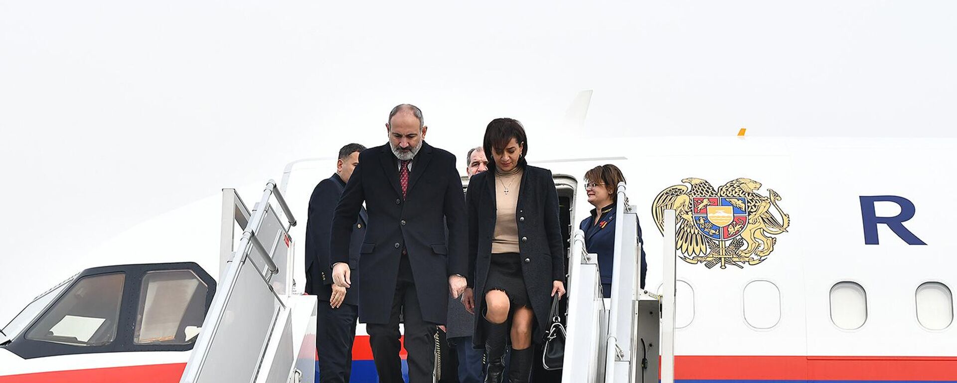 Премьер-министр Никол Пашинян с супругой Анной Акопян прибыл с рабочим визитом в Казахстан (2 февраля 2023). Алматы - Sputnik Армения, 1920, 05.04.2024