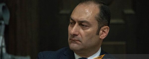 Министр юстиции Армении Артак Зейналян на заседании правительства (17 мая 2018). Еревaн - Sputnik Արմենիա