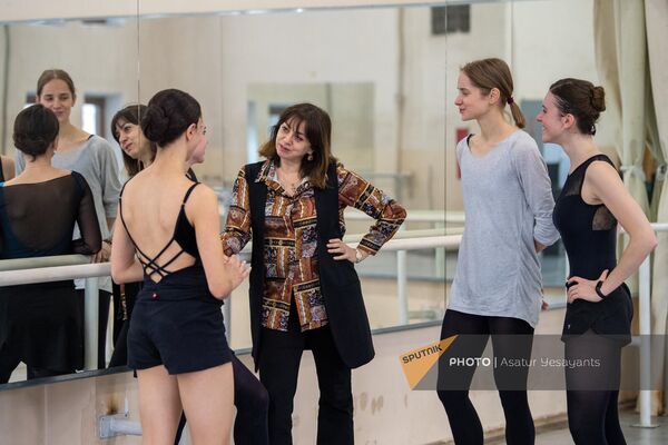 Փորձ Հայաստանի օպերայի և բալետի ազգային ակադեմիական թատրոնում - Sputnik Արմենիա