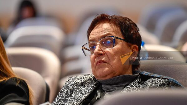 Լարիսա Ալավերդյան - Sputnik Արմենիա