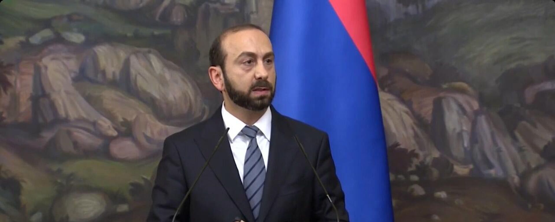 Армения не отказывалась от миссии ОДКБ – Мирзоян объяснил позицию Еревана - Sputnik Армения, 1920, 20.03.2023