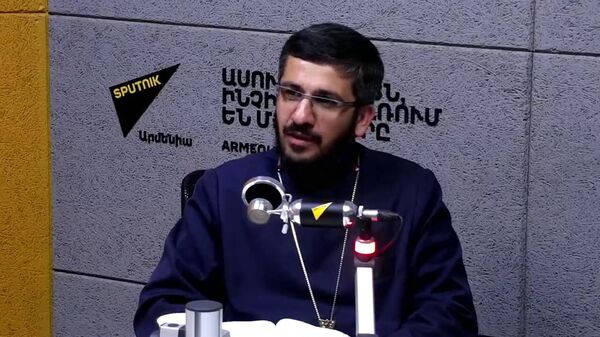 Преподобный Рубен Заргарян в гостях радио Sputnik - Sputnik Армения