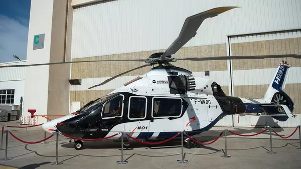 Вертолет Airbus H160 на выставке в заводе Airbus Helicopters в Мариньяне (3 марта 2017). Франция - Sputnik Армения