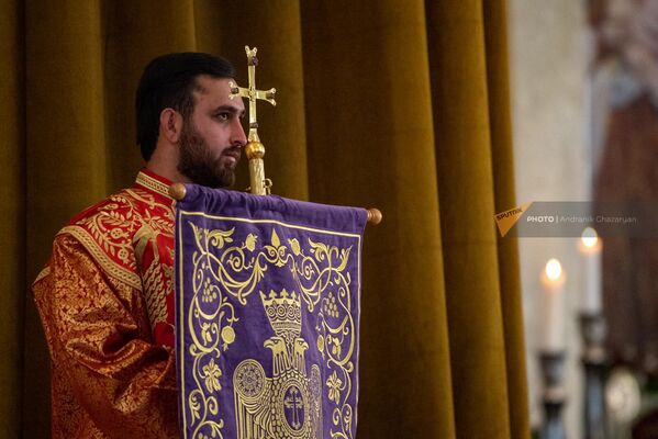Пасхальная литургия в церкви Сурб Григор Лусаворич. - Sputnik Армения