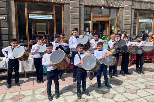 Празднование Пасхи в Гюмри - Sputnik Армения