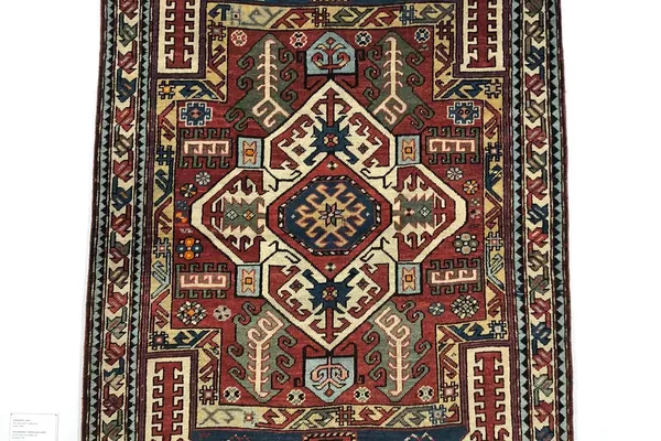 Настоящие армянские ковры, карпеты и костюмы Настоящие армянские ковры, карпеты и костюмы - Sputnik Армения