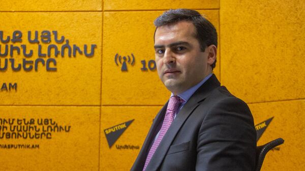 Вице-спикер НС Акоб Аршакян в гостях радио Sputnik - Sputnik Армения