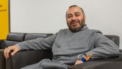 Глава Масиацотнской епархии, епископ Геворг Сароян в гостях радио Sputnik