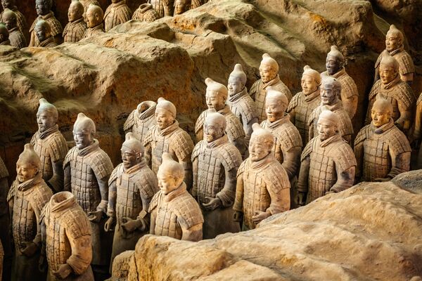 Կայսր Ցին Շի Հուանգի Տերակոտե բանակի զինվորների քանդակները. Չինաստան - Sputnik Արմենիա