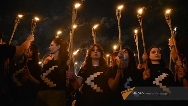 Ավանդական ջահերով երթը` Հայոց ցեղասպանության զոհերի հիշատակին - Sputnik Արմենիա