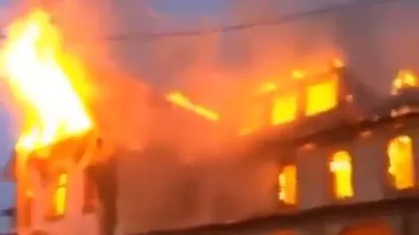 Ուկրաինայում անհայտ անձինք հրկիզել են ՈւՈւԵ վանքը - Sputnik Արմենիա