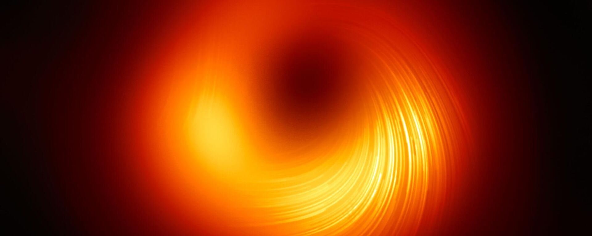 Сверхмассивная черная дыра в центре галактики М 87 - Sputnik Армения, 1920, 05.02.2024