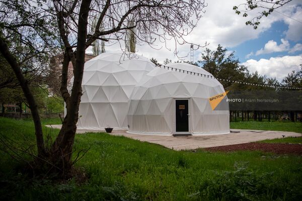 Платформа Дитаран в Дилижане для показа имерсивных фильмов Платформа Дитаран в Дилижане для показа имерсивных фильмов - Sputnik Армения