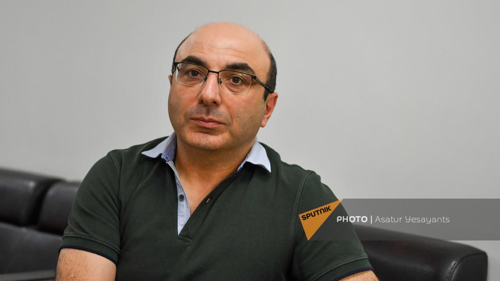 Член группы Альтернативные проекты, политолог Ваге Ованнисян в гостях радио Sputnik Член группы Альтернативные проекты, политолог Ваге Ованнисян в гостях радио Sputnik - Sputnik Армения, 1920, 24.10.2025