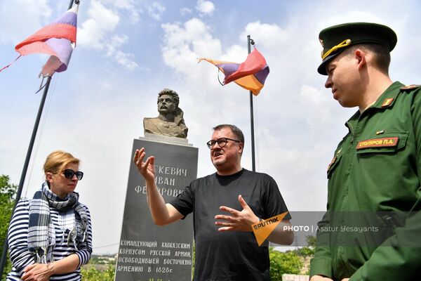 В Ереване отметили день рождения генерала Паскевича (19 мая 2023). Ереван - Sputnik Армения