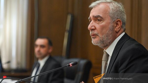 Андраник Кочарян на обсуждении бюджетного отчета 2022 года (29 мая 2023). Еревaн - Sputnik Армения