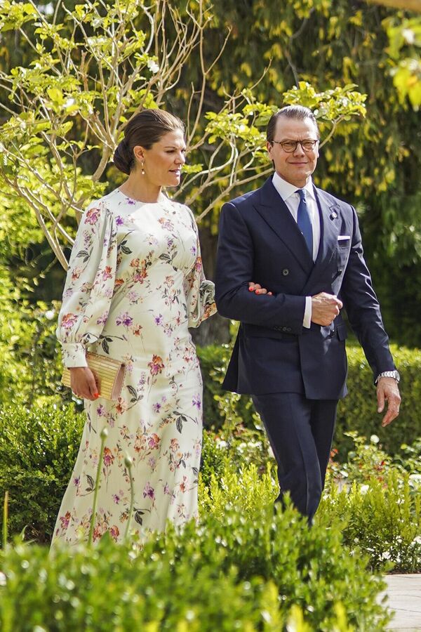 Наследная принцесса Норвегии Виктория и ее муж принц Даниэль прибыли на церемонию бракосочетания - Sputnik Армения