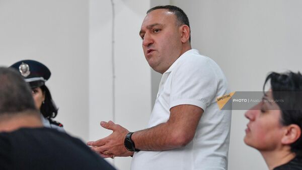 Адвокат Георгий Меликян на судебном заседании по делу о попытке хищения Ашота Пашиняна (5 июня 2023). Еревaн - Sputnik Армения