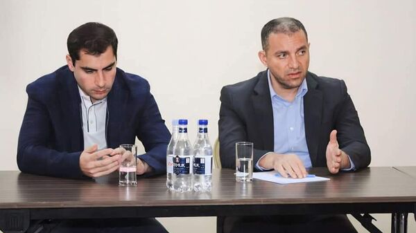 Министр экономики Ваан Керобян посетил Джермук - Sputnik Армения