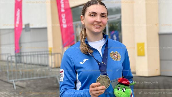 Анита Макян завоевала бронзовую медаль на III Европейских Летних Играх (23 июня 2023). Краков - Sputnik Армения
