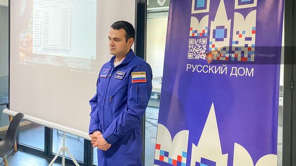 Космонавт-испытатель Арутюн Кивирян в Русском доме в Гюмри (25 июня 2023). Ширак - Sputnik Армения