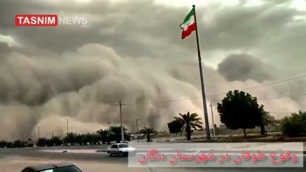 Песчаная буря обрушилась на иранскую провинцию Систан и Белуджистан - Sputnik Армения