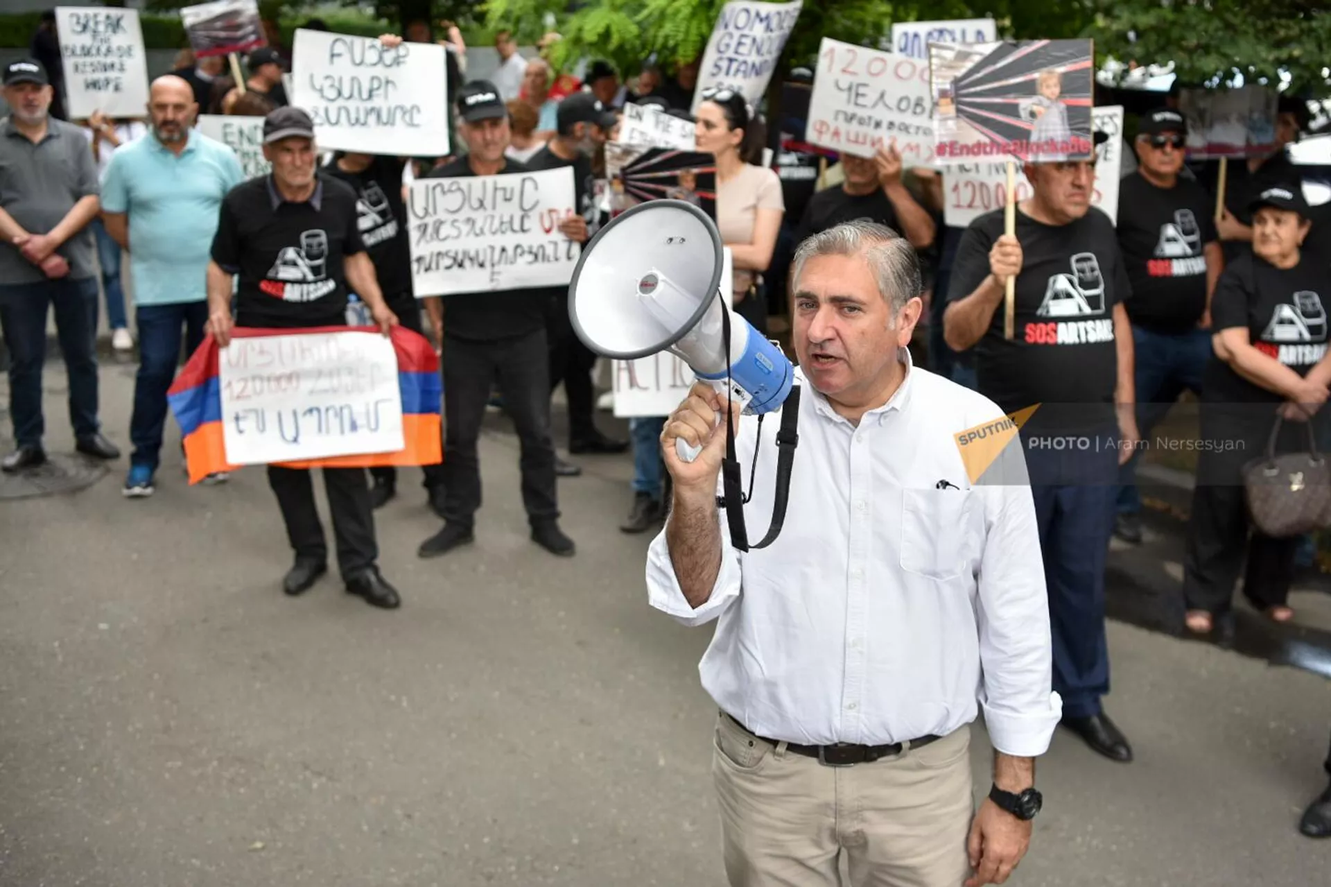 Акция АРФ Дашнакцутюн SOS Artsakh у офиса ООН в Армении (28 июня 2023). Еревaн Акция АРФ Дашнакцутюн SOS Artsakh у офиса ООН в Армении (28 июня 2023). Еревaн - Sputnik Армения, 1920, 28.06.2023
