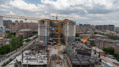 Строительство нового жилого комплекса в Ереване