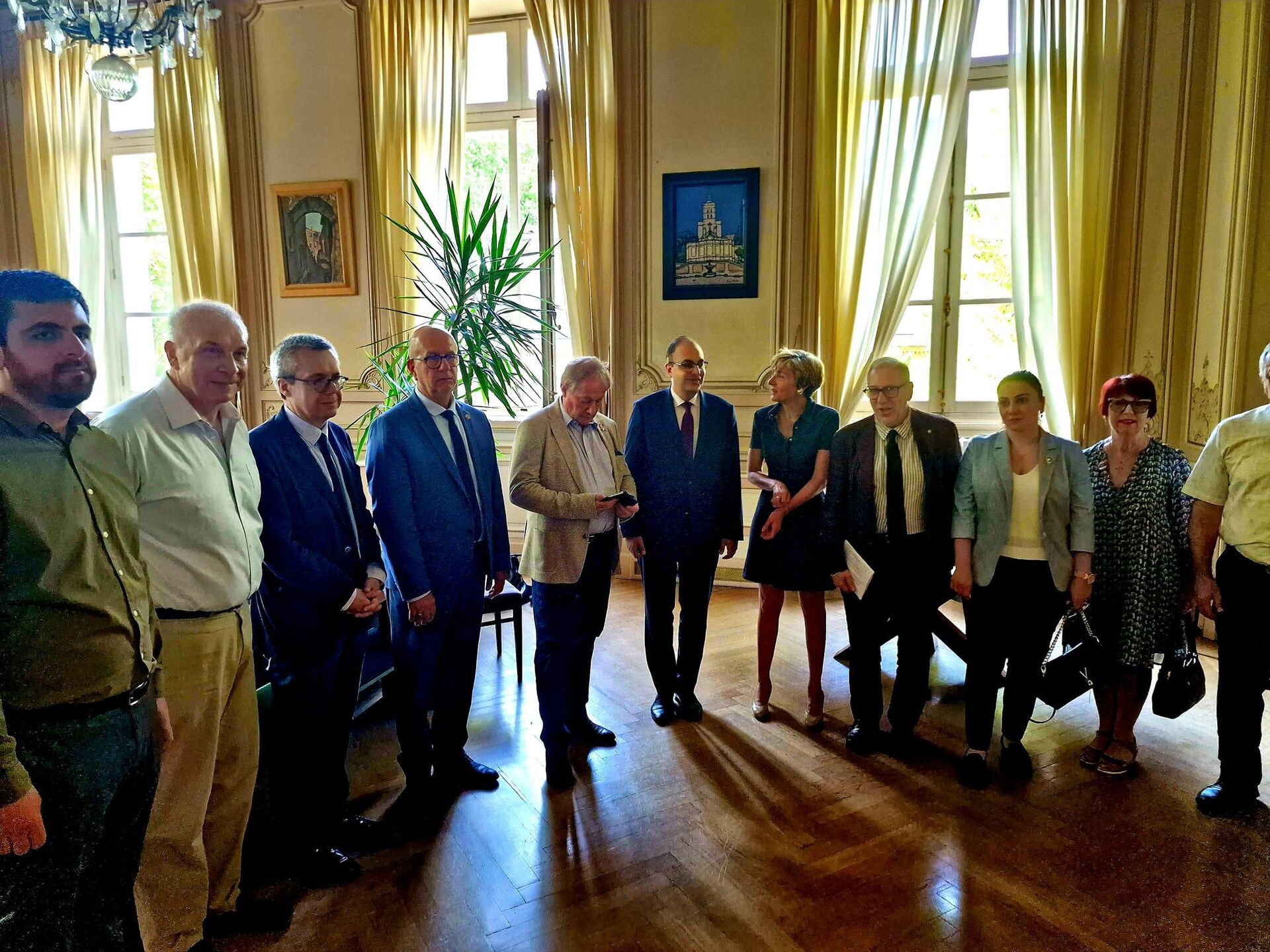 Встреча делегации НА Армении с мэром Авиньона Сесиль Хелле (9 июля 2023). Франция - Sputnik Արմենիա, 1920, 08.07.2023