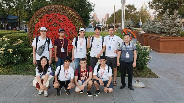 Участники 64 международной олимпиады по математике из Армении - Sputnik Армения