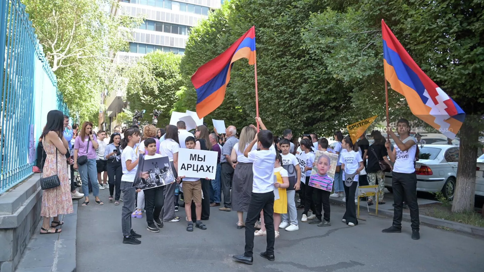 Акция против блокады Нагорного Карабаха перед офисом ООН (17 июля 2023). Еревaн