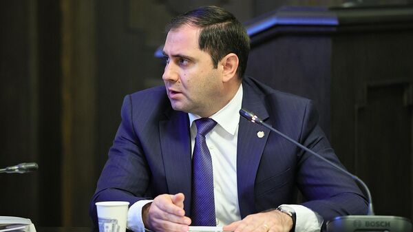 Министр обороны Сурен Папикян на очередном заседании правительства Армении (20 июля 2023). Еревaн - Sputnik Армения