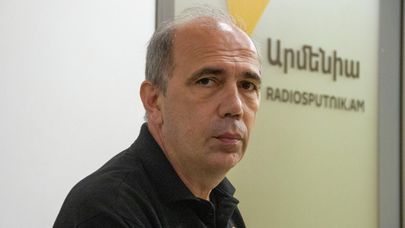 Эксперт по международным отношениям, член "Айакве" Армен Манвелян в гостях радио Sputnik