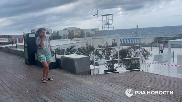Пляжи в Сочи закрыли для купания из-за непогоды - Sputnik Армения