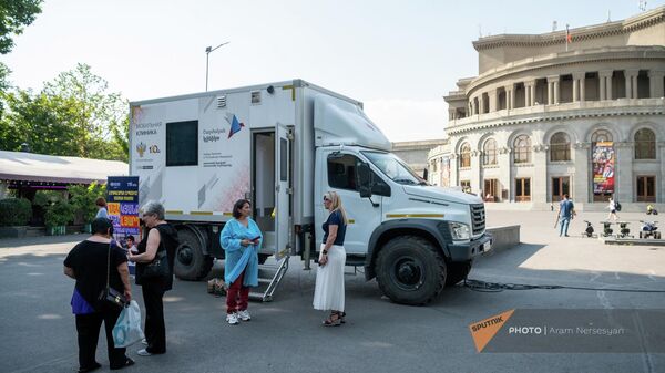 Շարժական կայան Ազատության հրապարակում - Sputnik Արմենիա