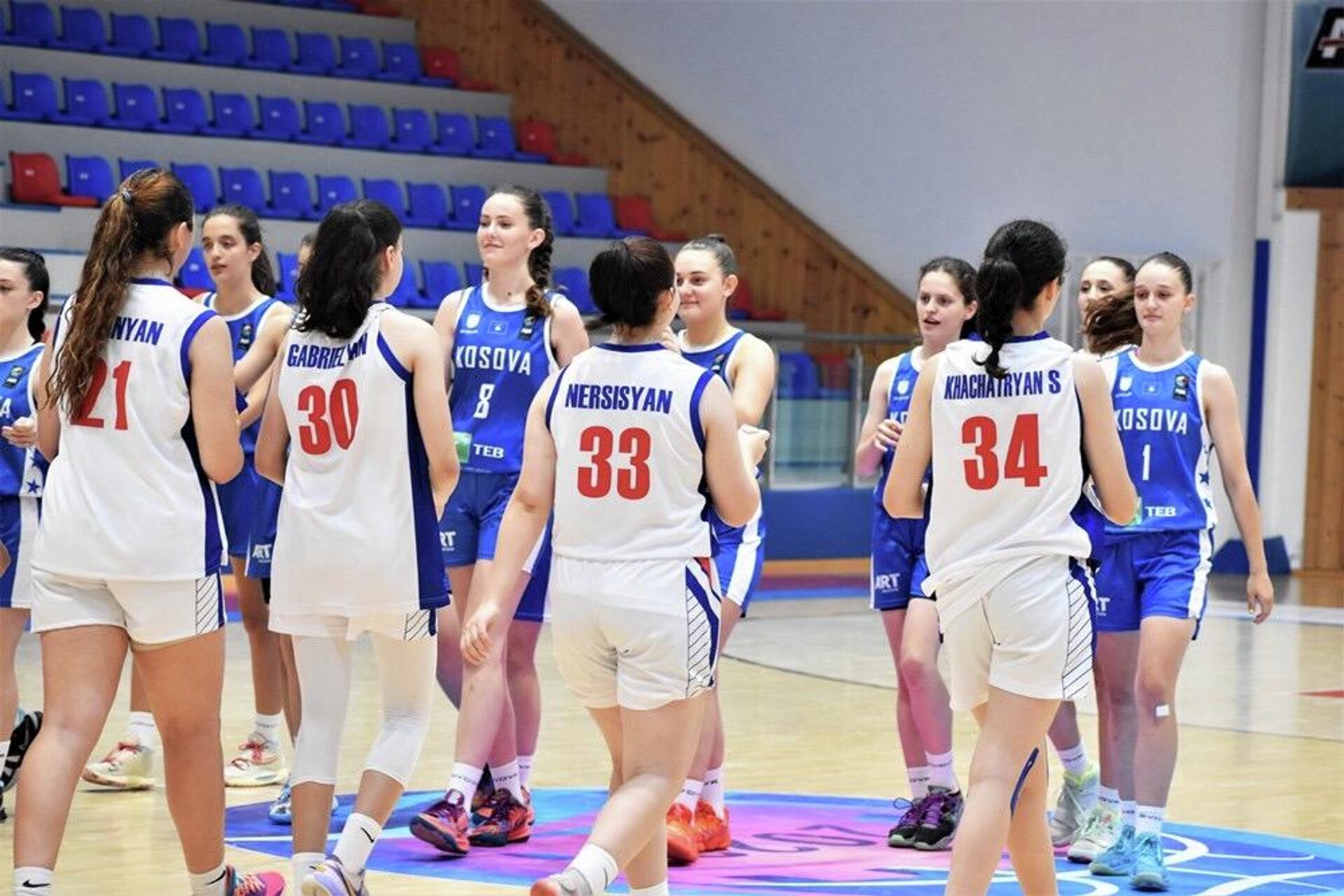 Женская сборная Армении по баскетболу проводит третий матч в дивизионе С чемпионата Европы со сборной Албании (3 августа 2023). Еревaн - Sputnik Армения, 1920, 03.08.2023
