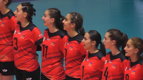 Волейболистки сборной Армении на играх стран СНГ - Sputnik Армения