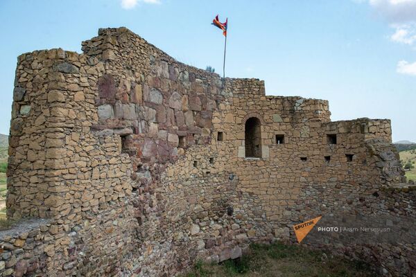 Галинджакарская крепость у села Бердаван Тавушской области - Sputnik Армения