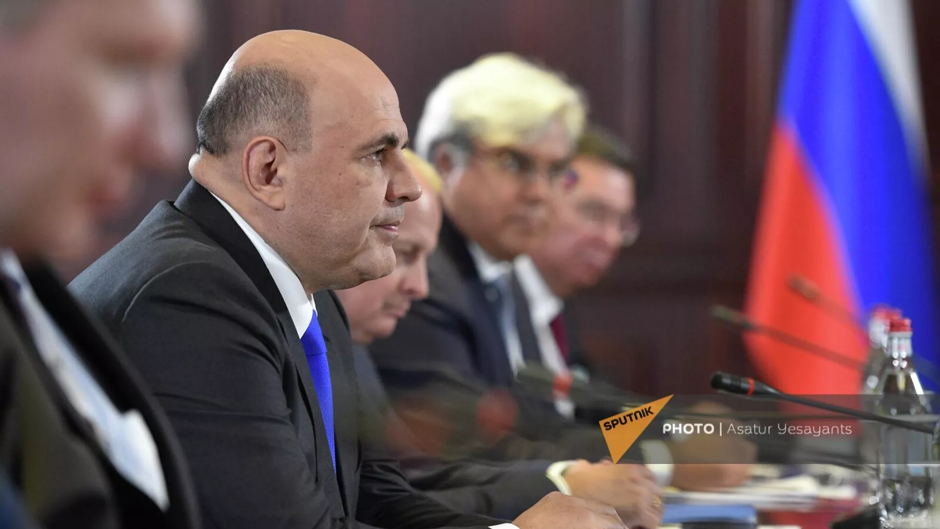 Премьер-министр России Михаил Мишустин на двусторонней встрече с армянским коллегой в рамках заседания глав правительств стран ЕАЭС (24 августа 2023). Цахкадзор, Армения Премьер-министр России Михаил Мишустин на двусторонней встрече с армянским коллегой в рамках заседания глав правительств стран ЕАЭС (24 августа 2023). Цахкадзор, Армения - Sputnik Армения, 1920, 24.08.2023