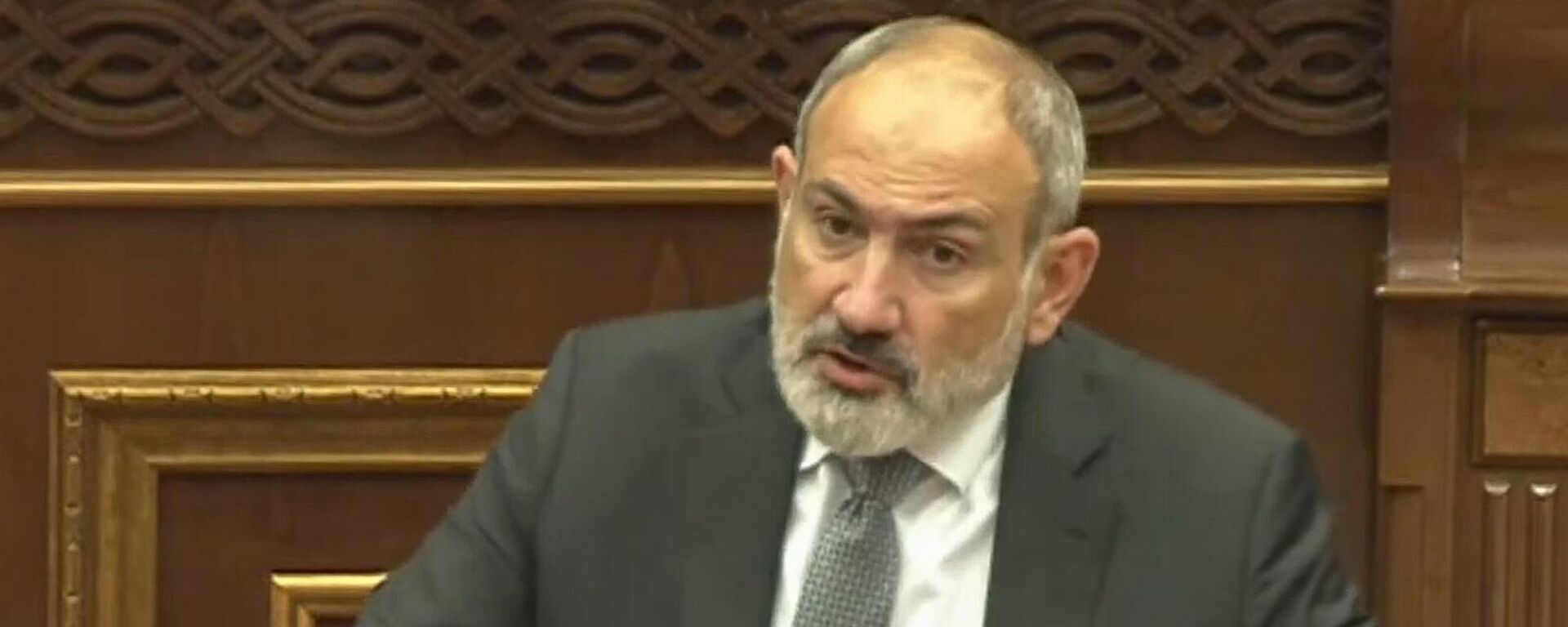 Премьер-министр Никол Пашинян во время правительственного часа в Парламенте Армении (13 сентября 2023). Еревaн - Sputnik Армения, 1920, 07.02.2024