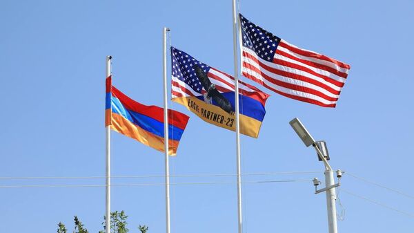 ՀՀ–ի և ԱՄՆ–ի դրոշները - Sputnik Արմենիա