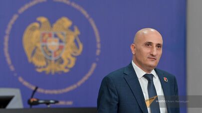 Глава ЦИК Ваагн Овакимян пресс-конференции после брифинга (17 сентября 2023). Еревaн