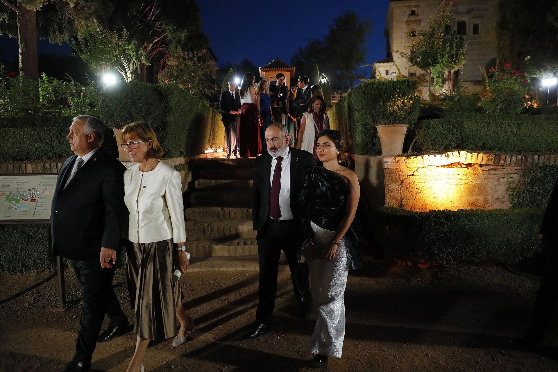 Премьер-министр Никол Пашинян присутствовал на официальном ужине со своей дочерью Мариам во дворце Карлоса 5-го (5 октября 2023). Гранада - Sputnik Արմենիա, 1920, 06.10.2023