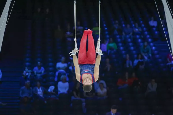Член сборной Армении по спортивной гимнастике Артур Аветисян на Чемпионате мира в Антверпене Член сборной Армении по спортивной гимнастике Артур Аветисян на Чемпионате мира в Антверпене - Sputnik Армения
